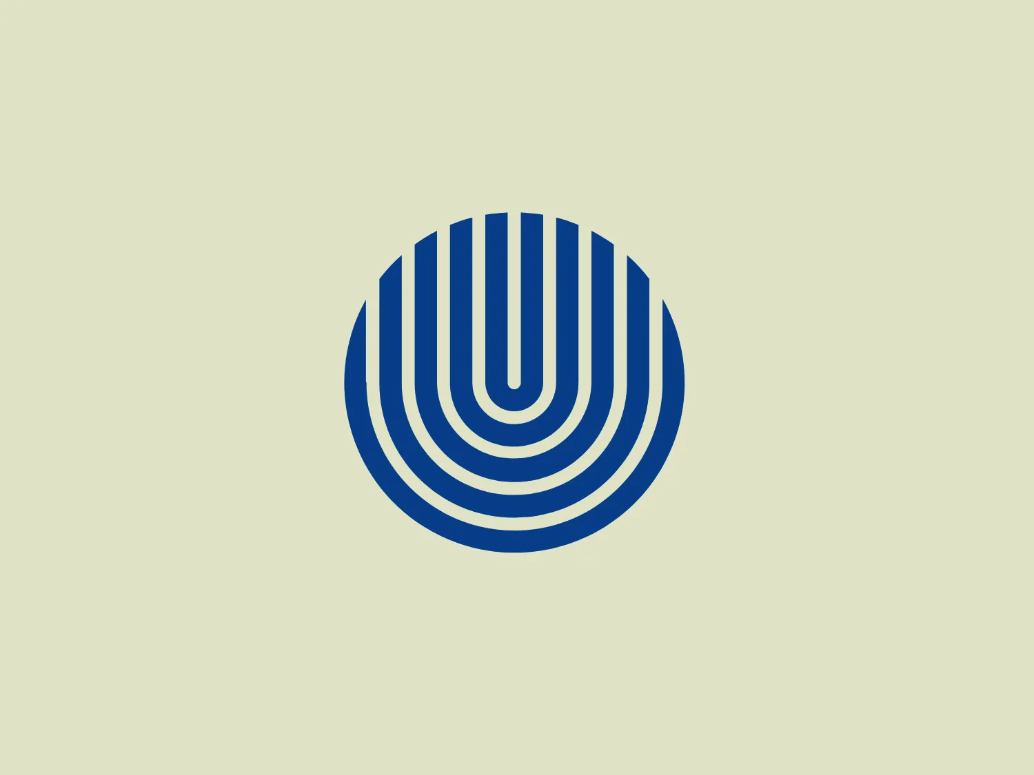 The Distance State University logo is a vivid blue (#0057B7) abstract design consisting of a series of curved vertical lines that create a pattern reminiscent of a digital fingerprint or circular waves. The lines vary in length and are distributed to create a circular shape with the negative space at the center forming a stylized letter 'U' or horseshoe shape. The design embodies a modern and dynamic feel with a sense of movement and technology. The contrast of the blue against a light background highlights its clean and crisp lines.